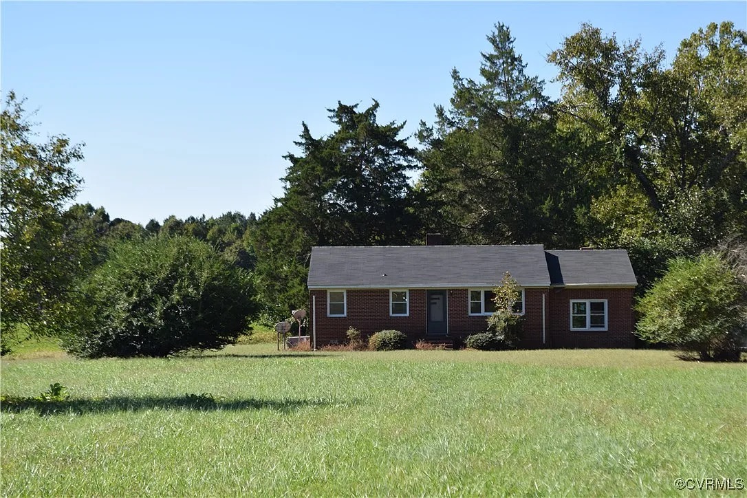 1102 Aberdour Rd · Jarratt, VA 23867
