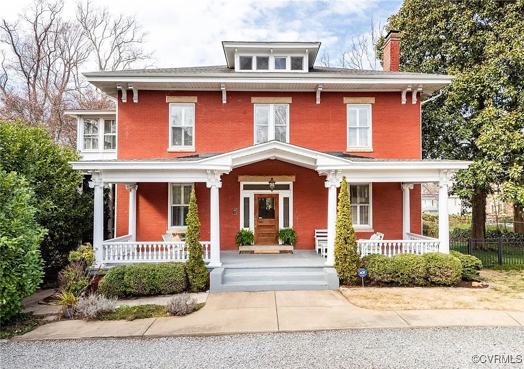2815 Semmes Ave · Richmond, VA 23225
